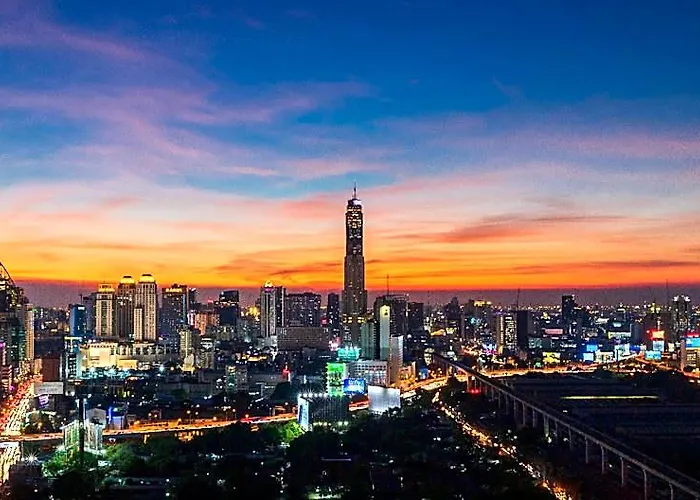 Апартаменты Lumpini Phetchaburi-makkasan *