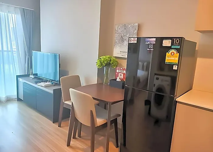 Lumpini Phetchaburi-makkasan Апартаменты