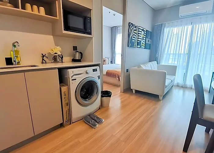 Апартаменты Lumpini Phetchaburi-makkasan *