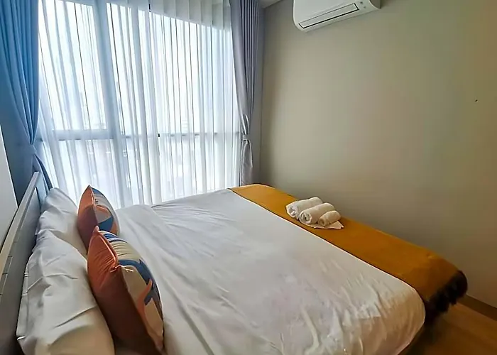 Апартаменты Lumpini Phetchaburi-makkasan *
